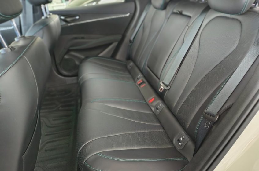 3622 img 20260220 102735709 hdr portrait