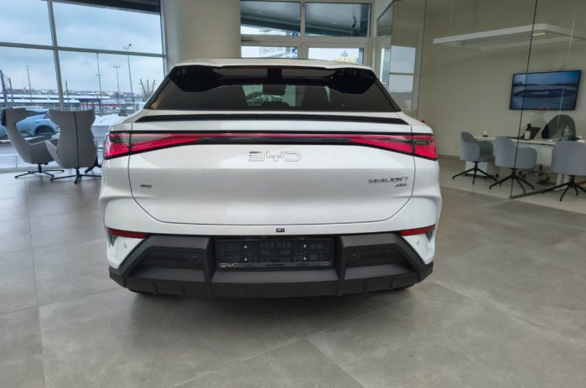 8693 img 20260218 114237920 hdr